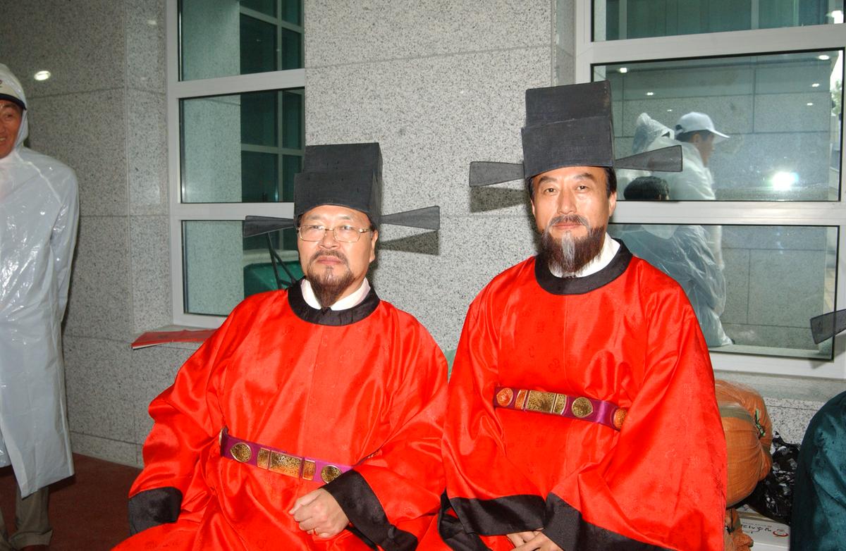 서울이윤재현