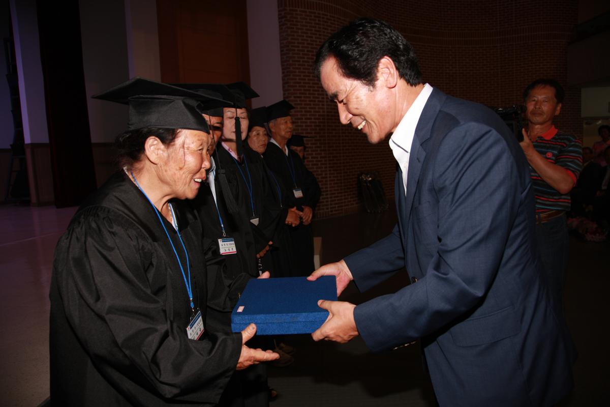 2012 제8기 한문대학 수료식