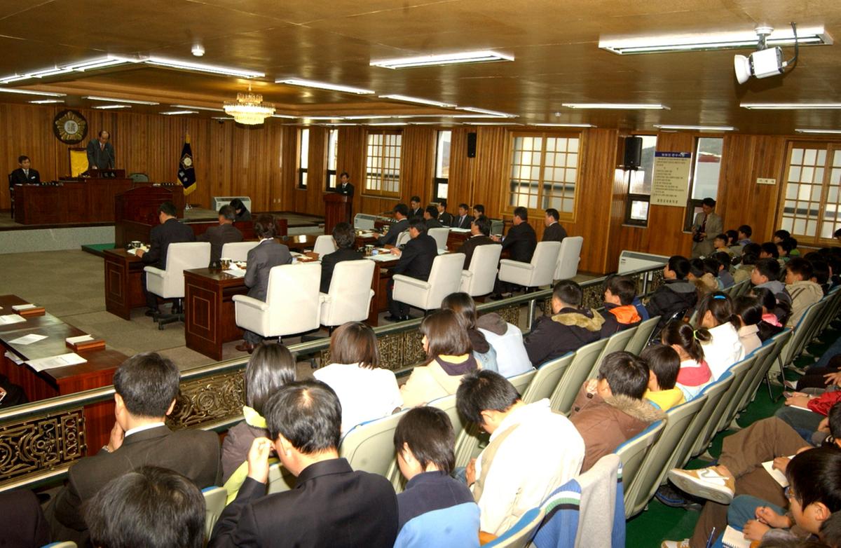2006의회개원군수인사