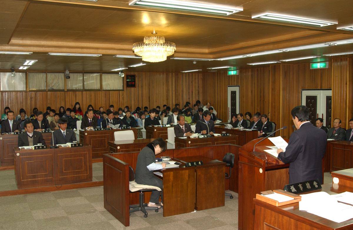 2006의회개원군수인사