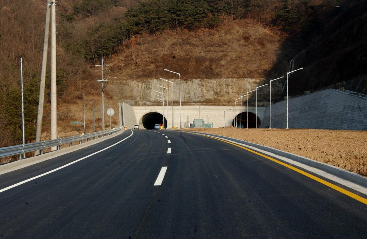 지리재터널