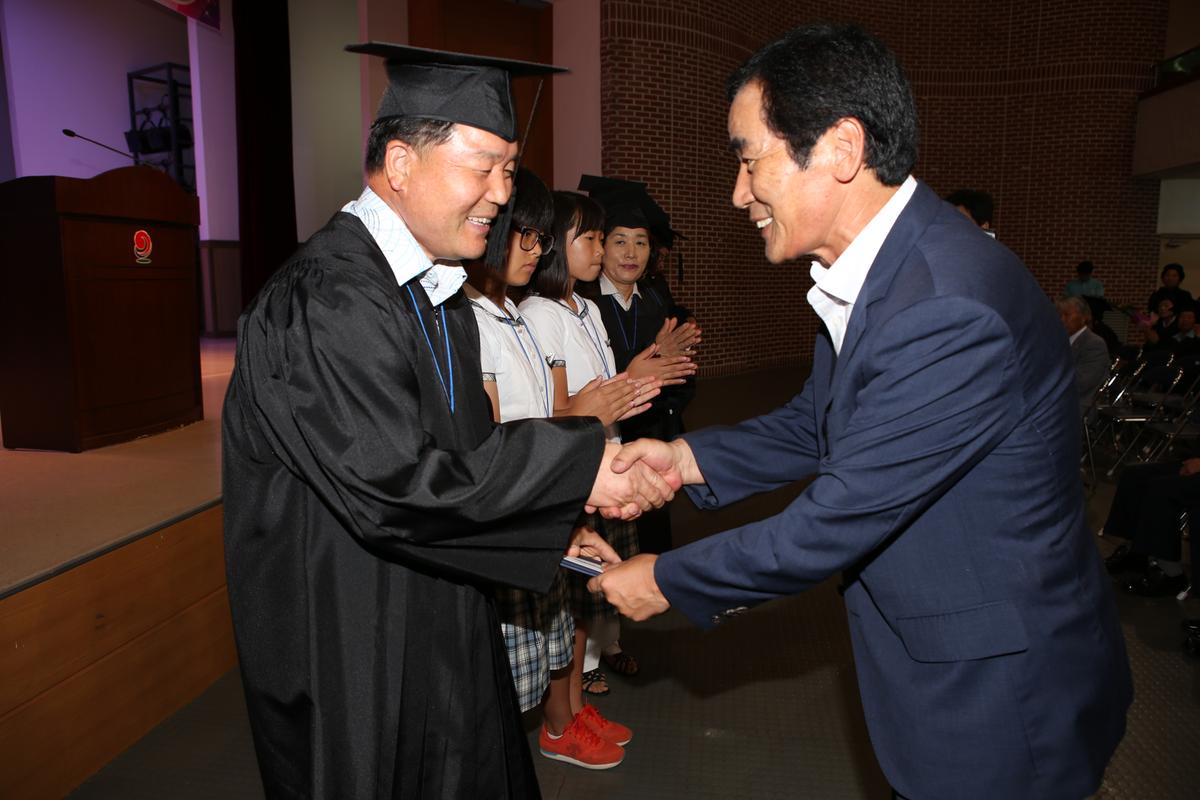 2013년 한문대학 수료식