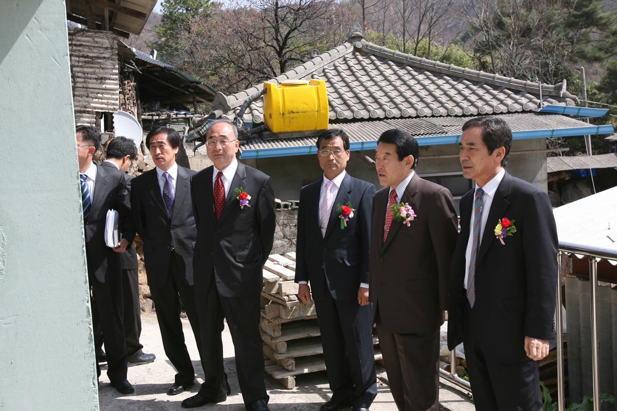 2007년 경로회관준공식및 1부서1촌자매결연