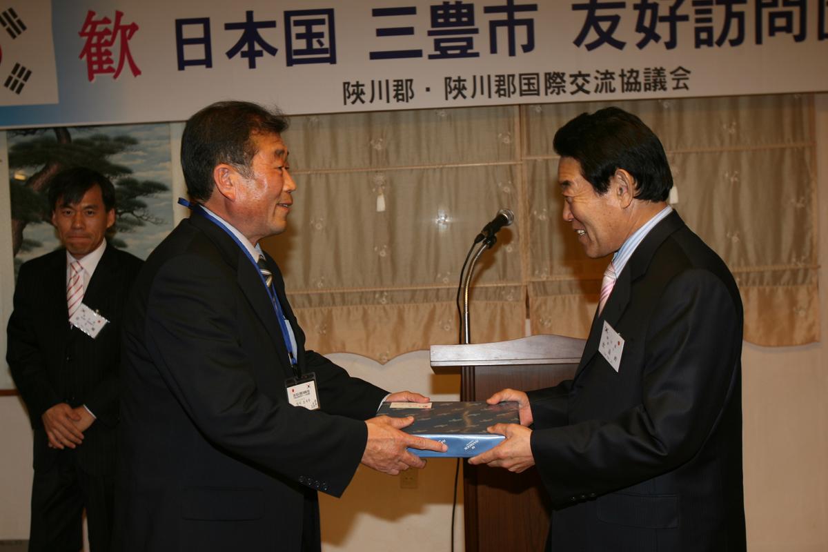 2007년일본국만찬