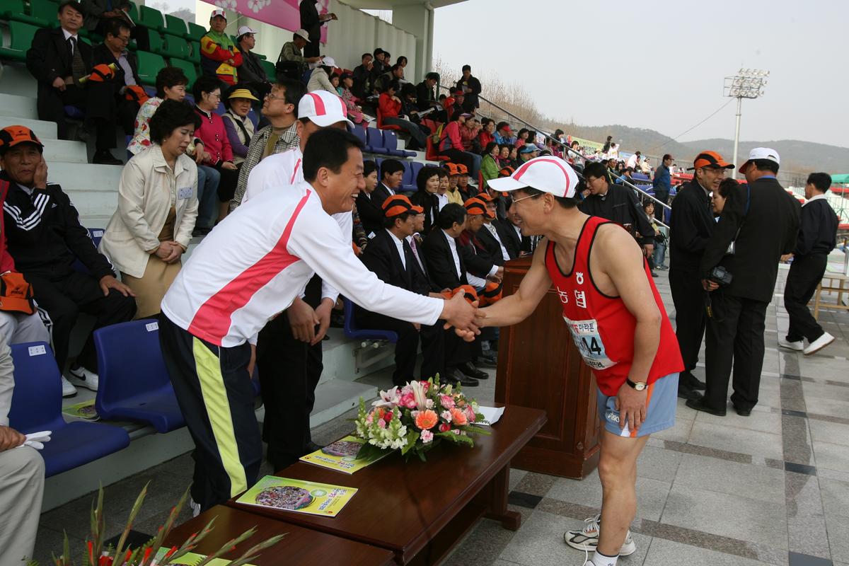 2007년 일본군미토요시 마라톤대회참관