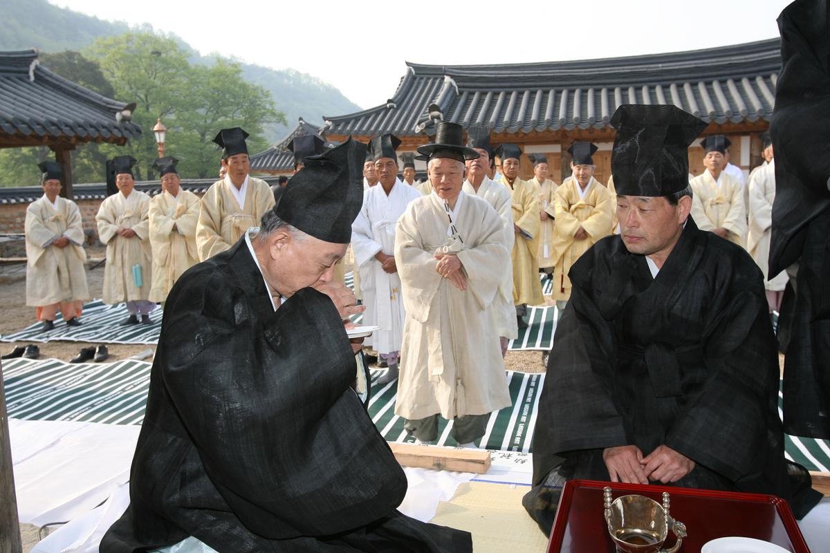 2007욤암서원준공식