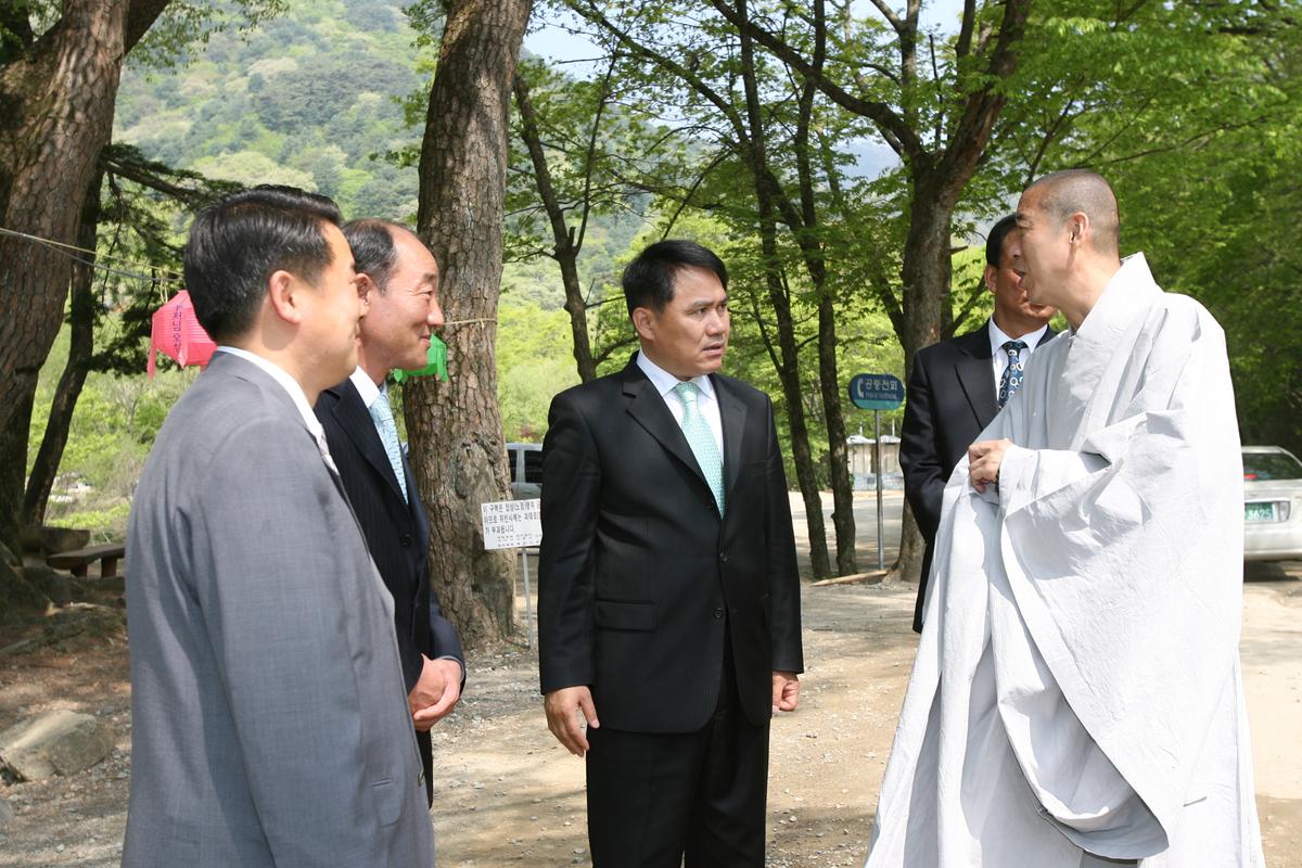 2007년 박근헤 팔만대장경 방문