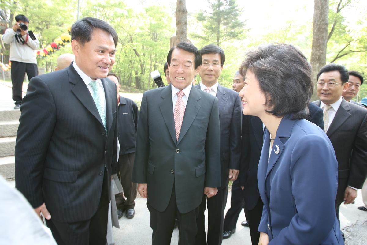 2007년 박근헤 팔만대장경 방문