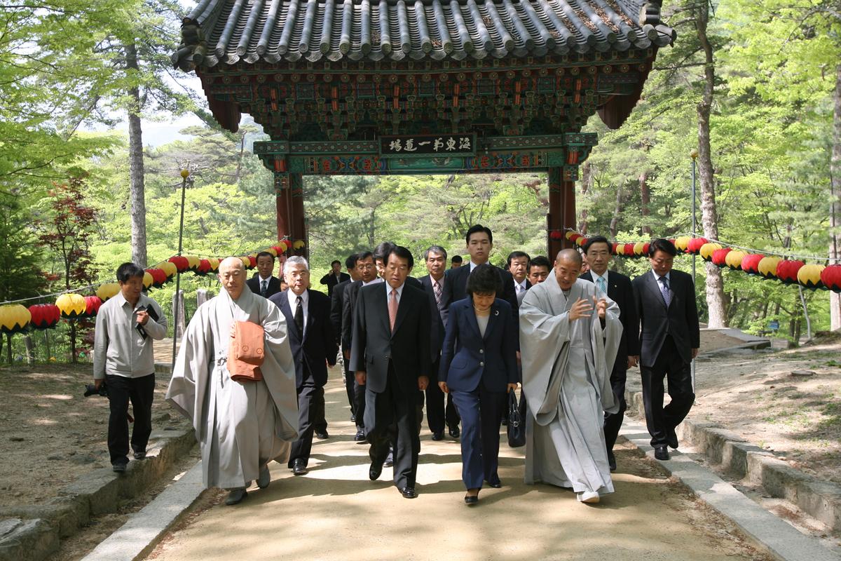 2007년 박근헤 팔만대장경 방문