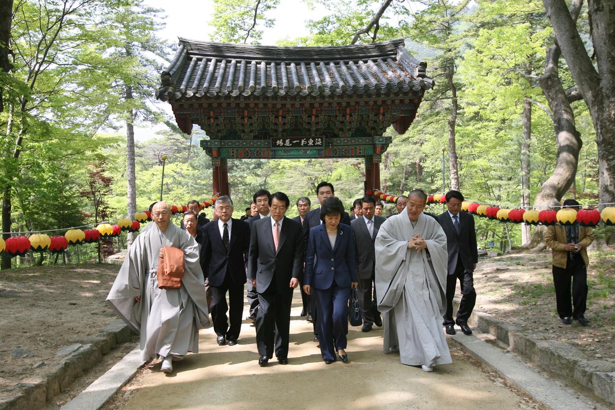 2007년 박근헤 팔만대장경 방문