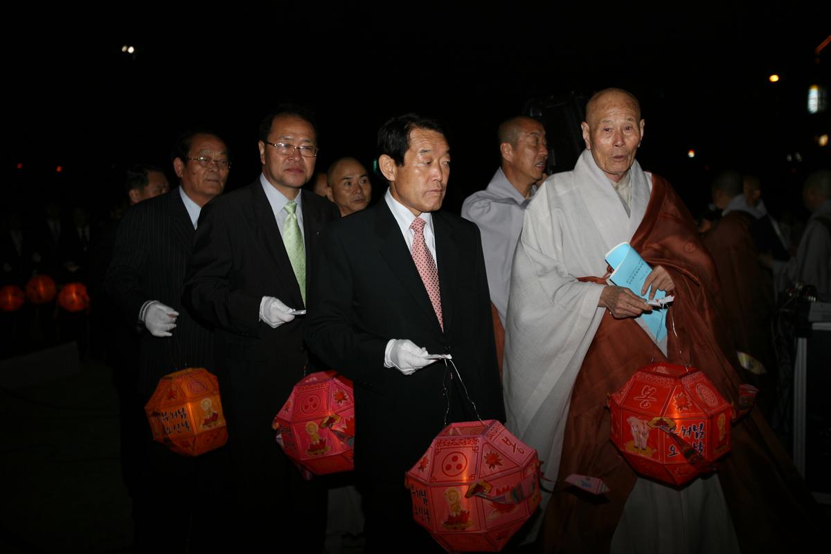 2007년 박근헤 팔만대장경 방문및 행사