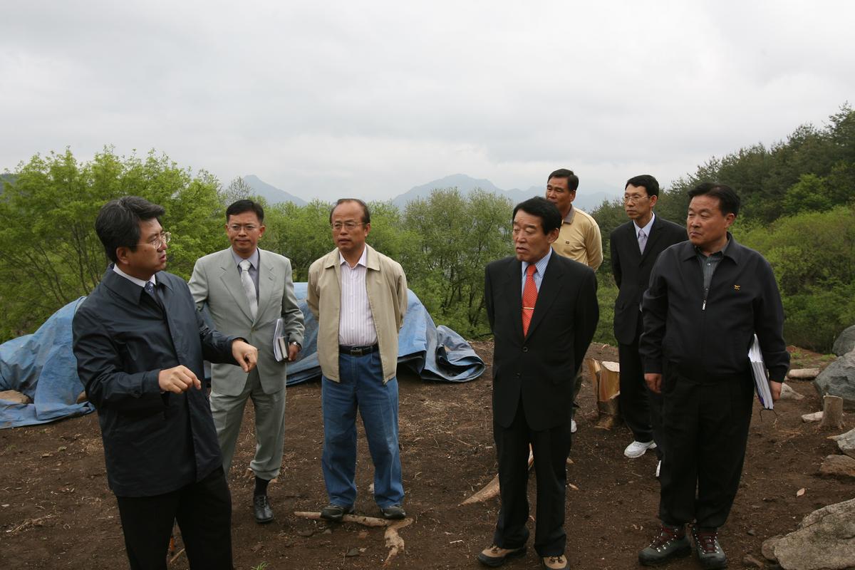 2007년 군수 유적지 방문