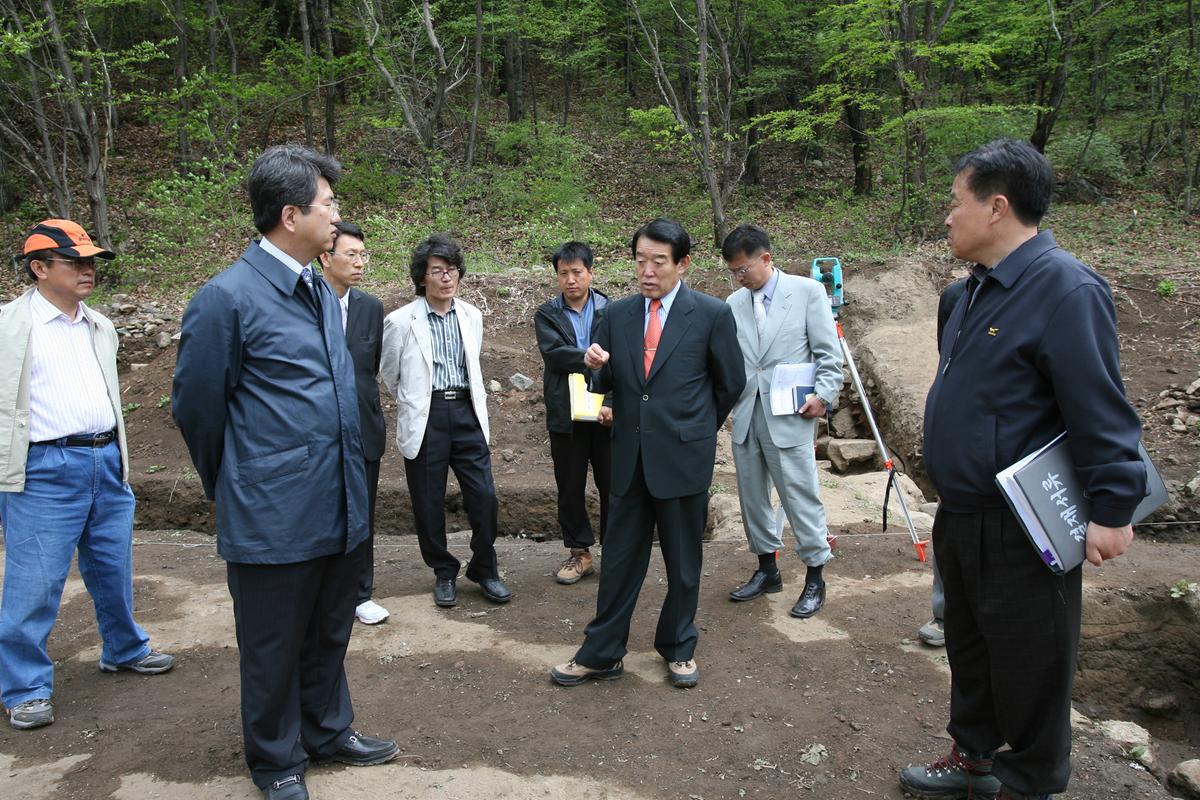 2007년 군수 유적지 방문