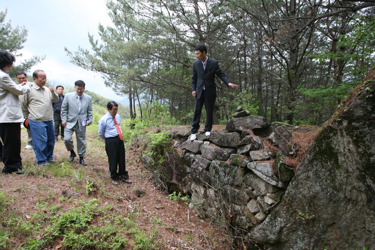 2007년 군수 유적지 방문