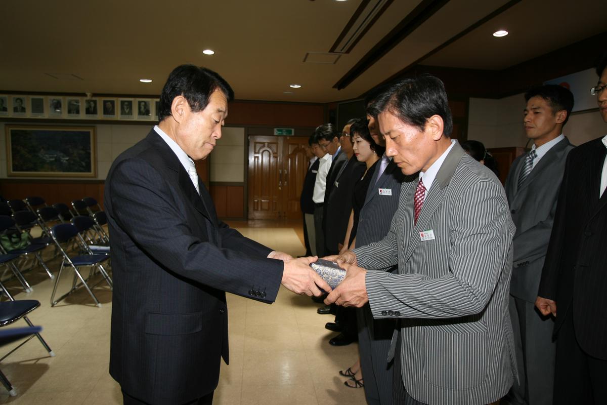 정례조회