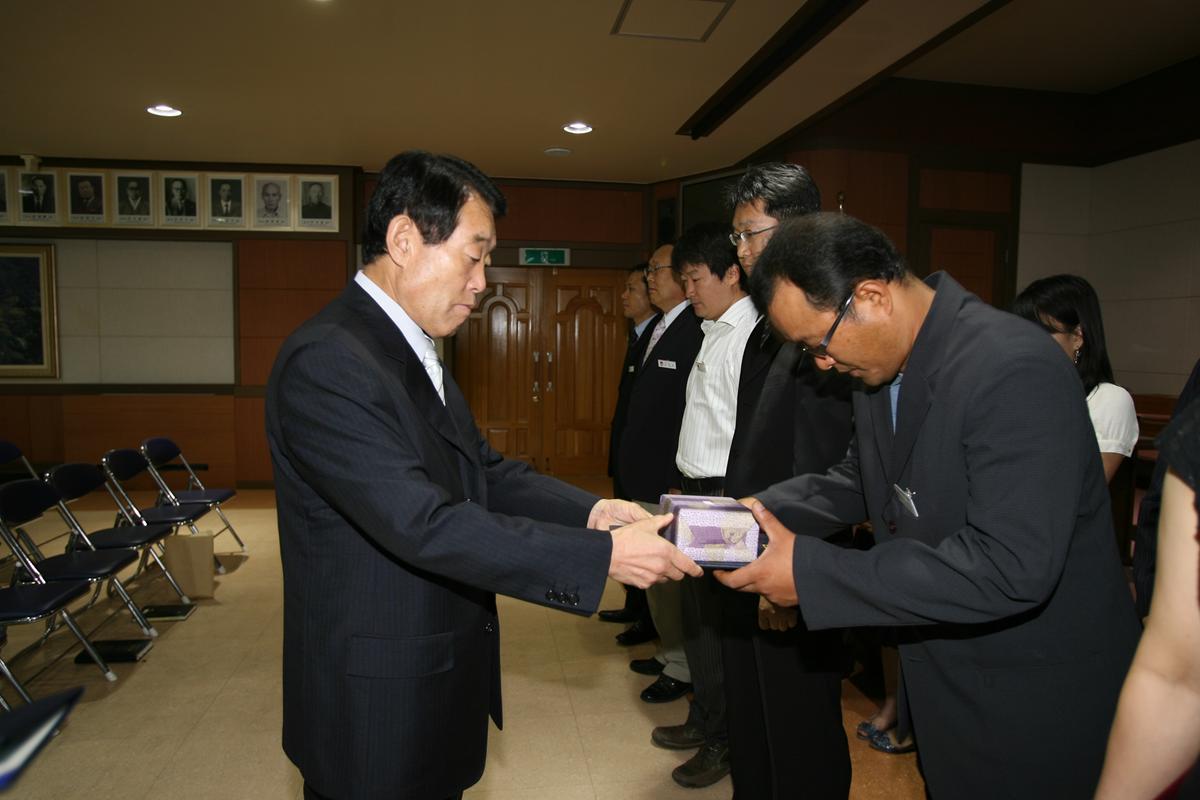 정례조회