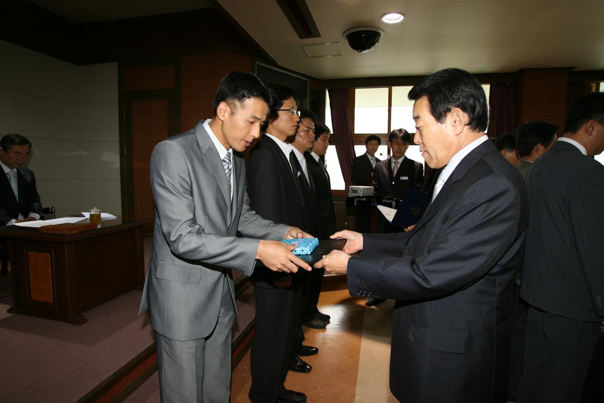 정례조회