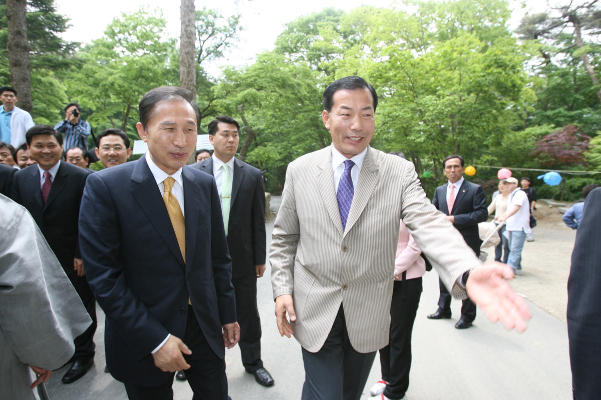 2007이명박 방문2