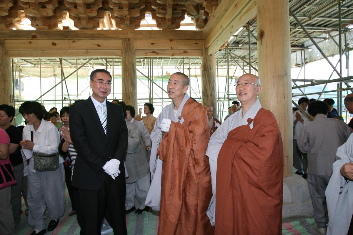 가야산 해인사 대비로전 사량법회