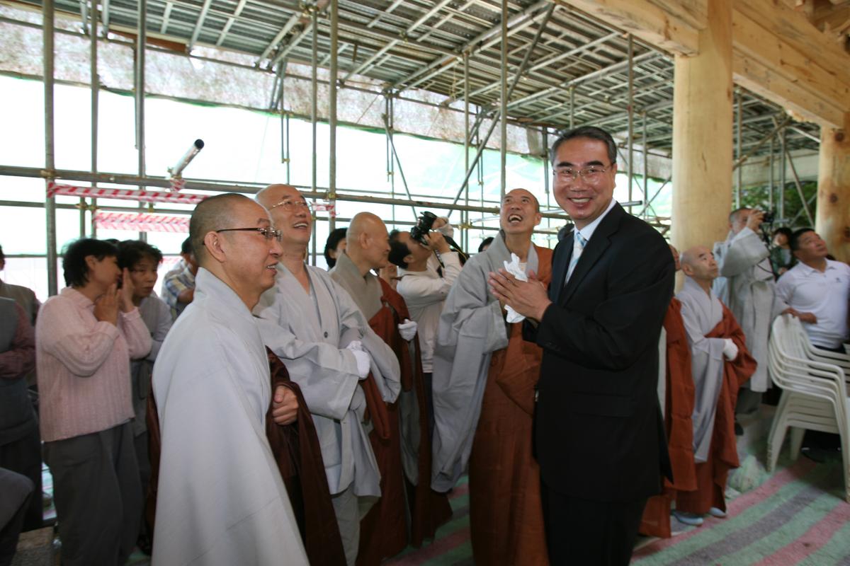 가야산 해인사 대비로전 사량법회