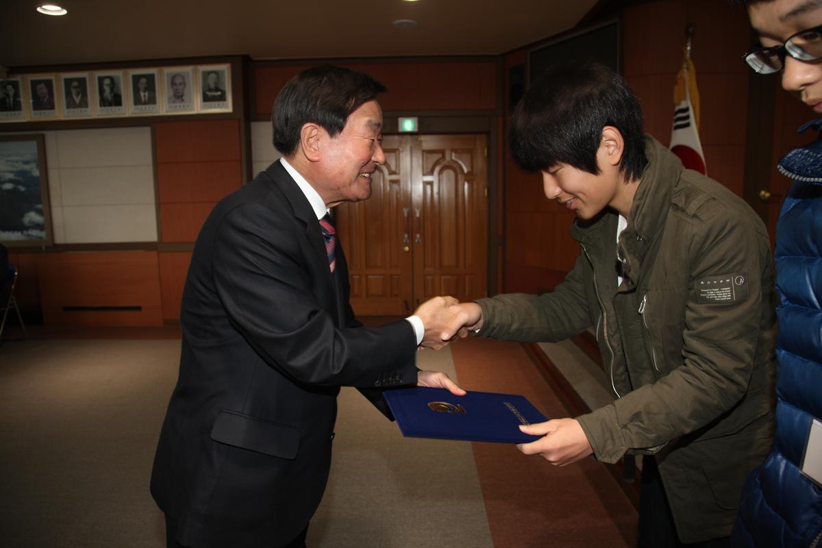 2012년 장학증서 전달식