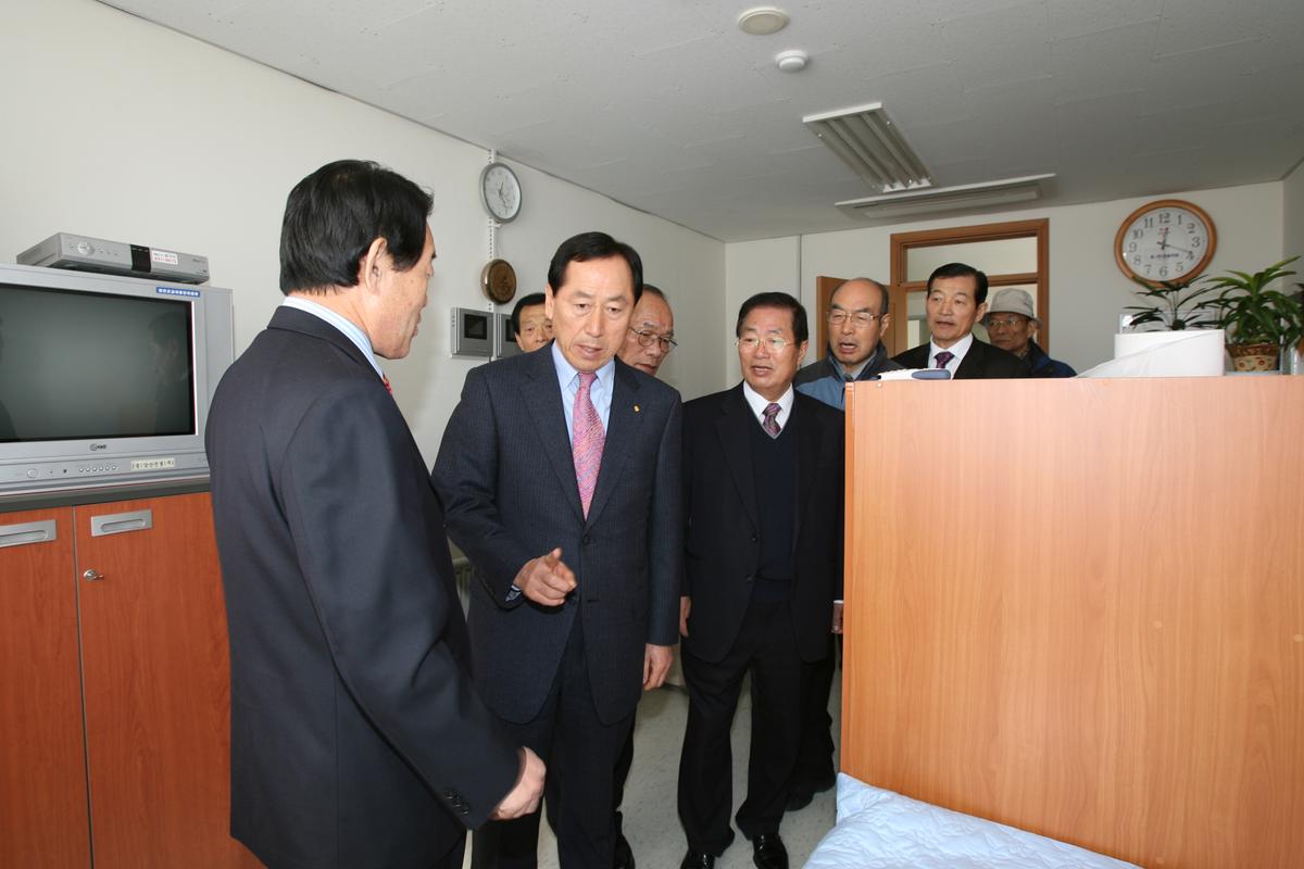 2007 부산향우장학금전달3