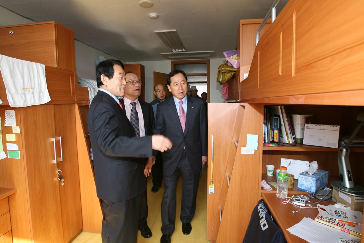 2007 부산향우장학금전달3