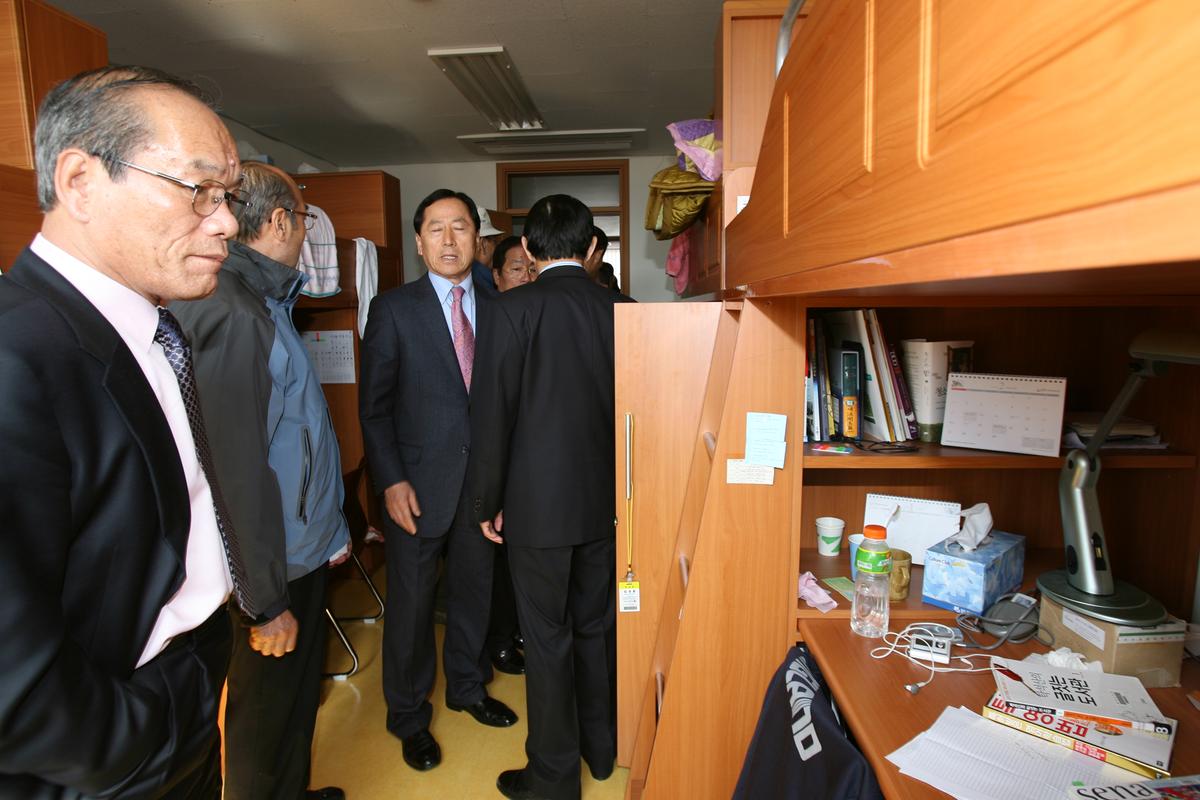2007 부산향우장학금전달3
