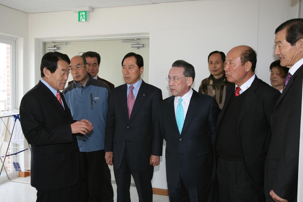2007 부산향우장학금전달3