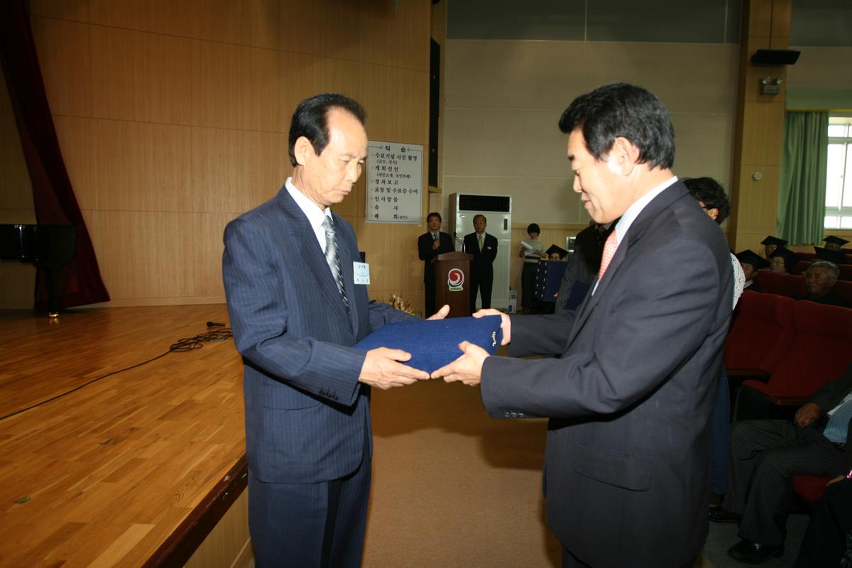 2007년한문대학 수료식1