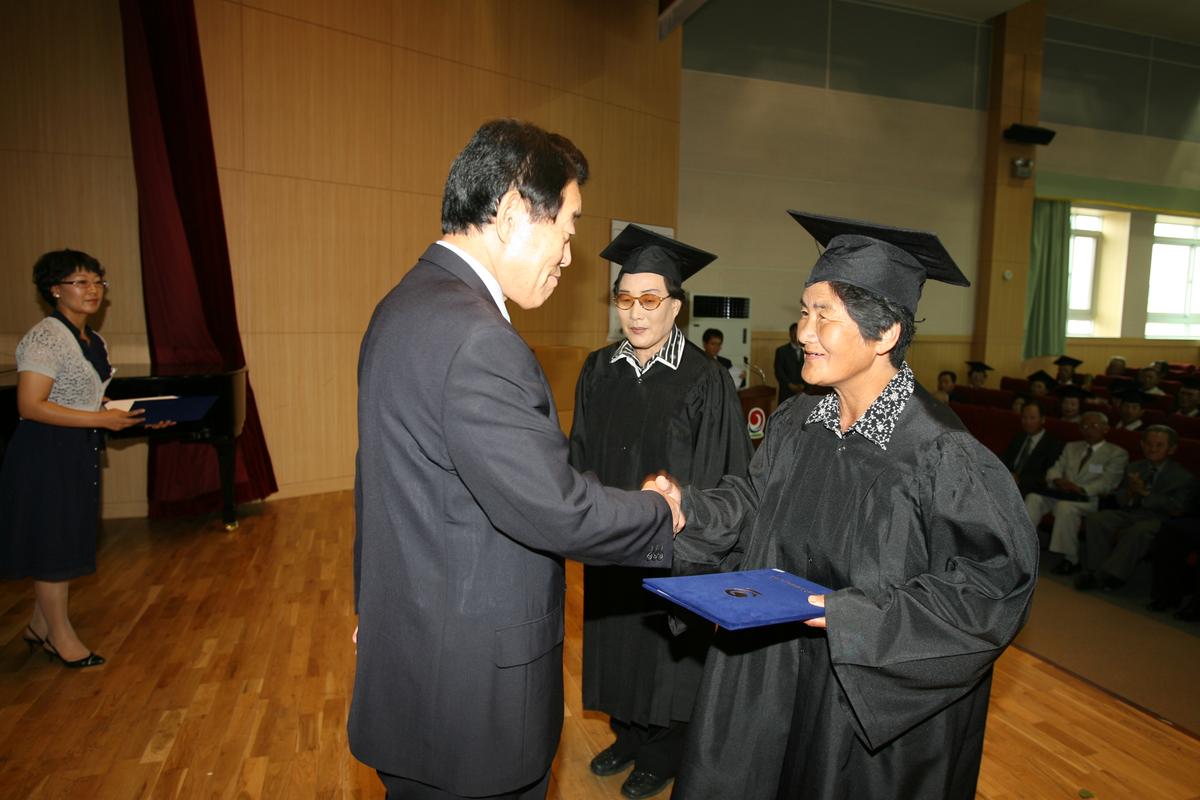 2007년한문대학 수료식3