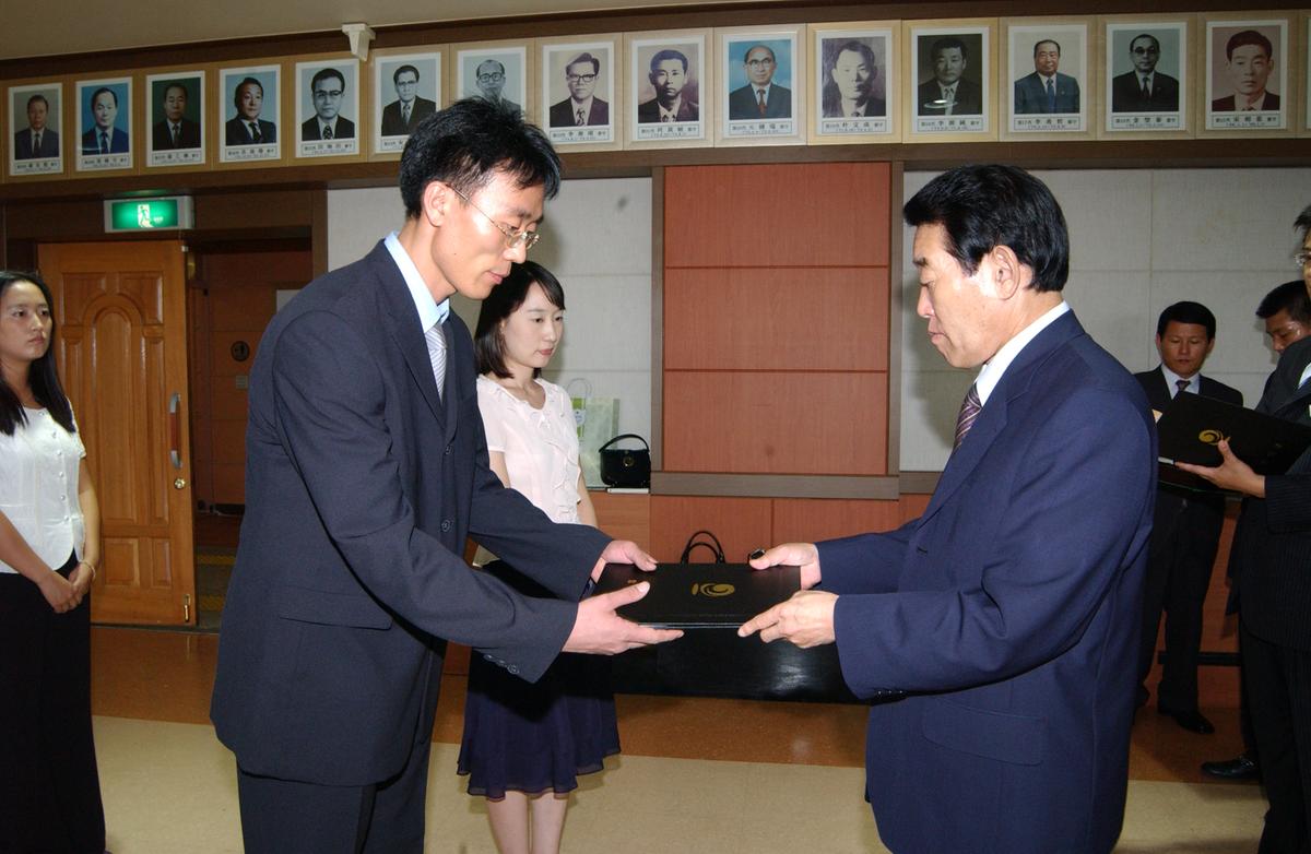 2006년9월 정례조회3