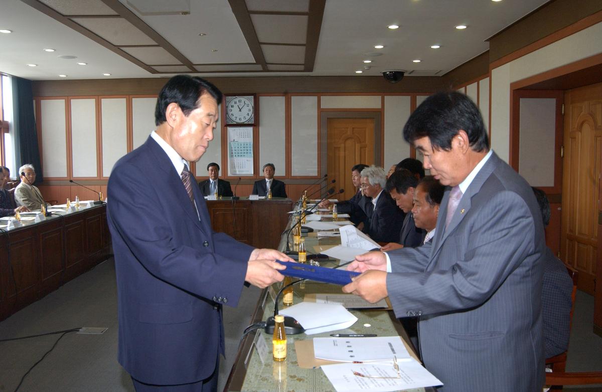 2006년9월 정례조회3