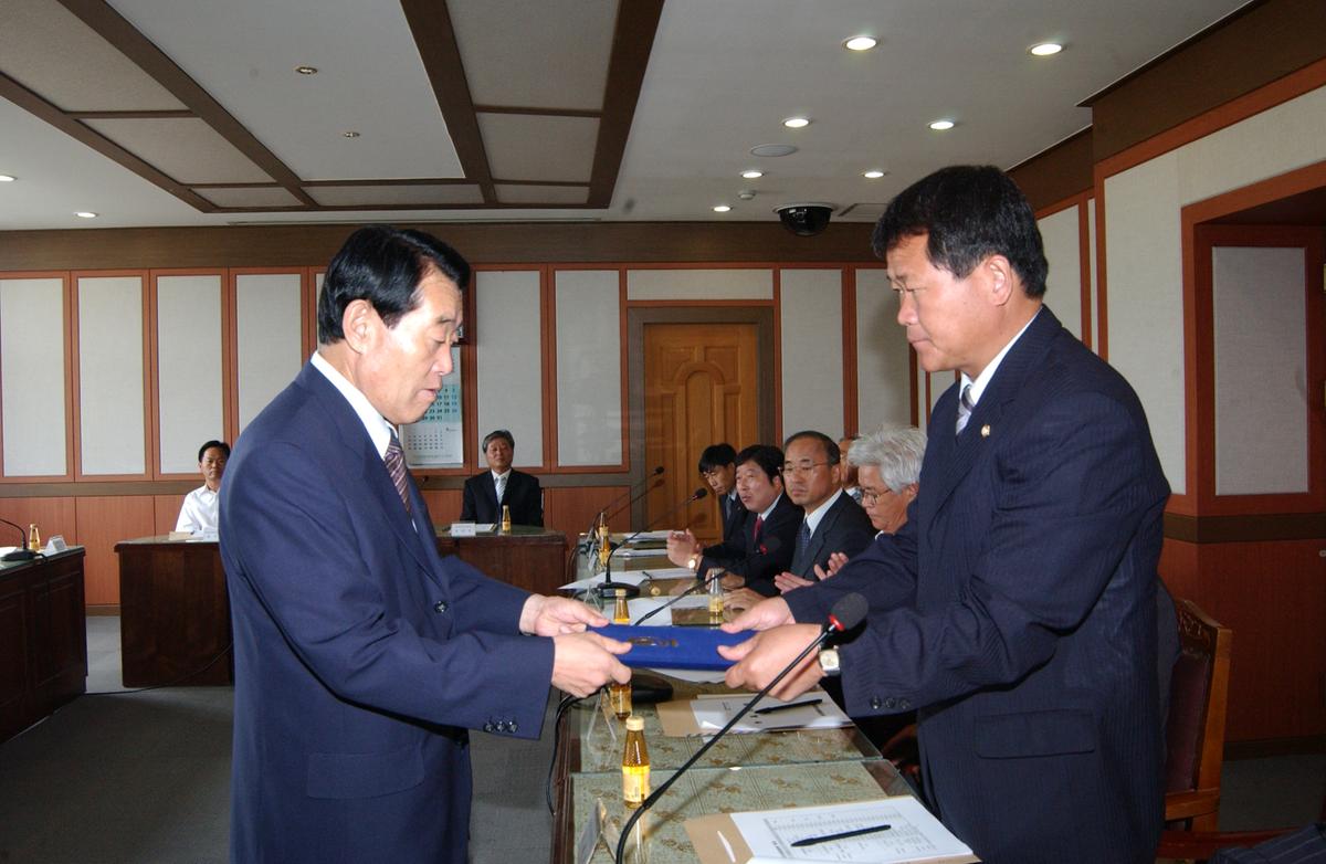 2006년9월 정례조회3
