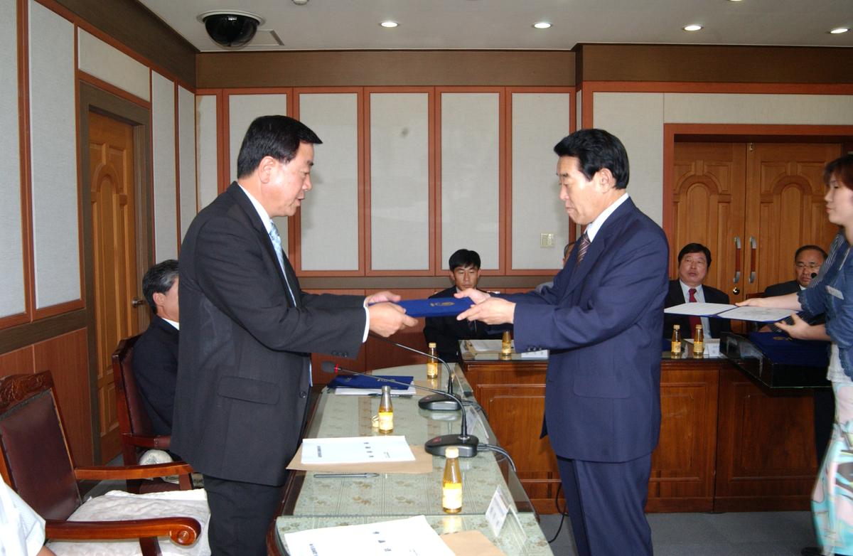 2006년9월 정례조회4