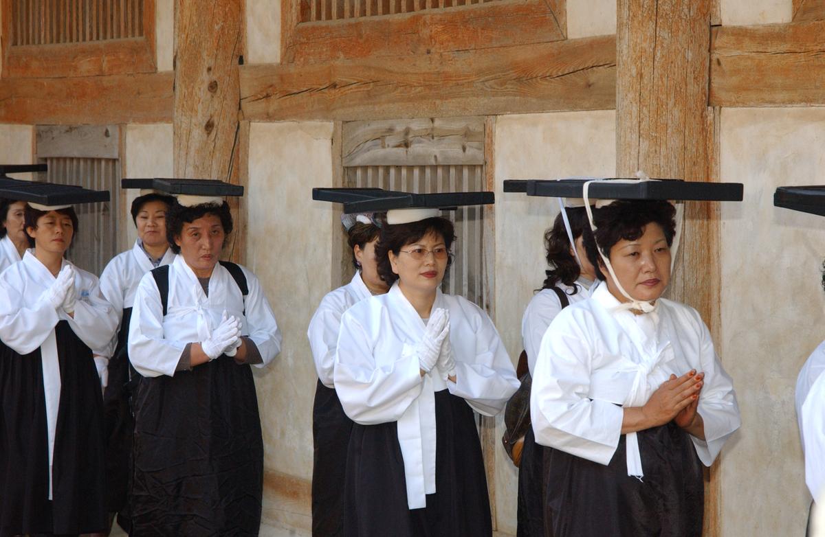 2006 팔만대장경판행렬2