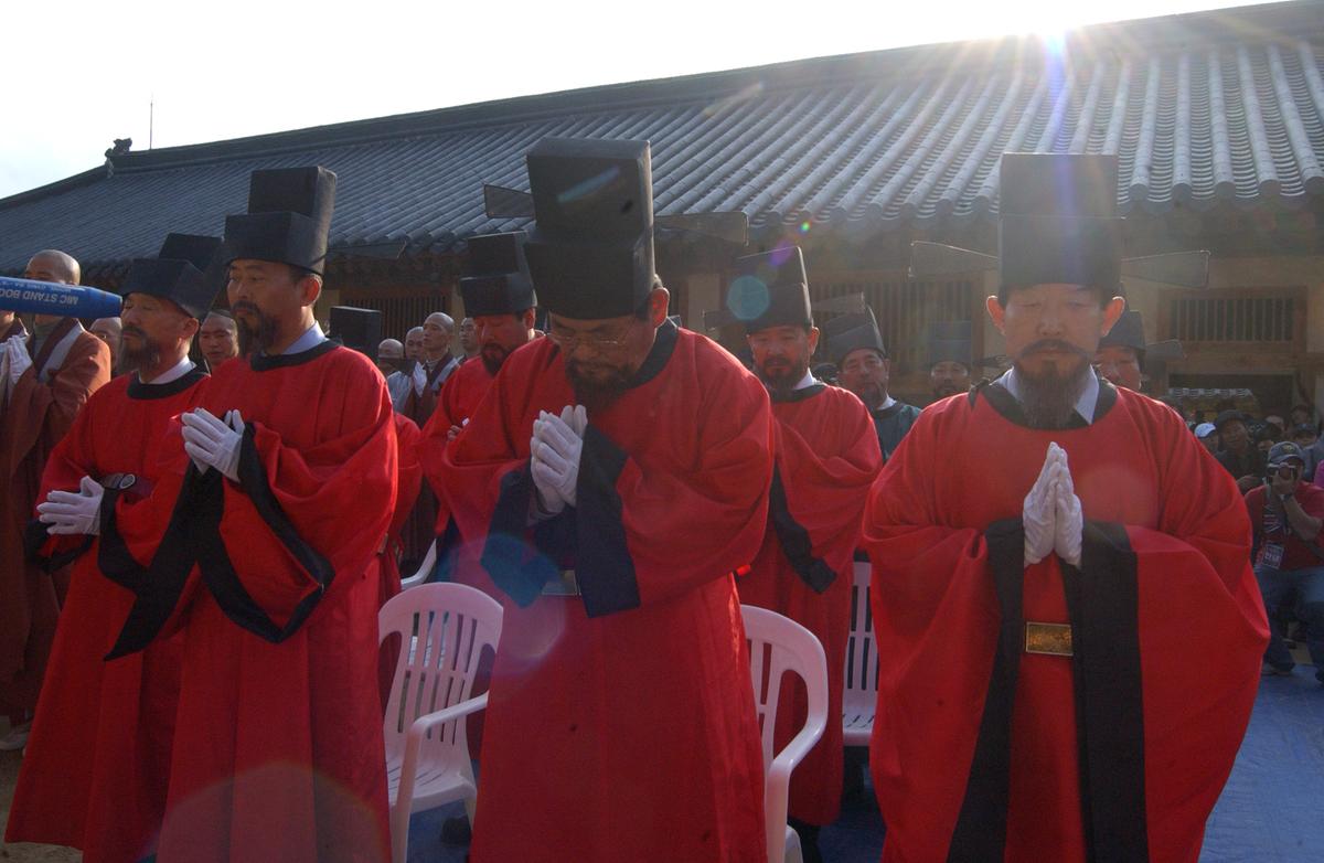2006 팔만대장경판행렬2
