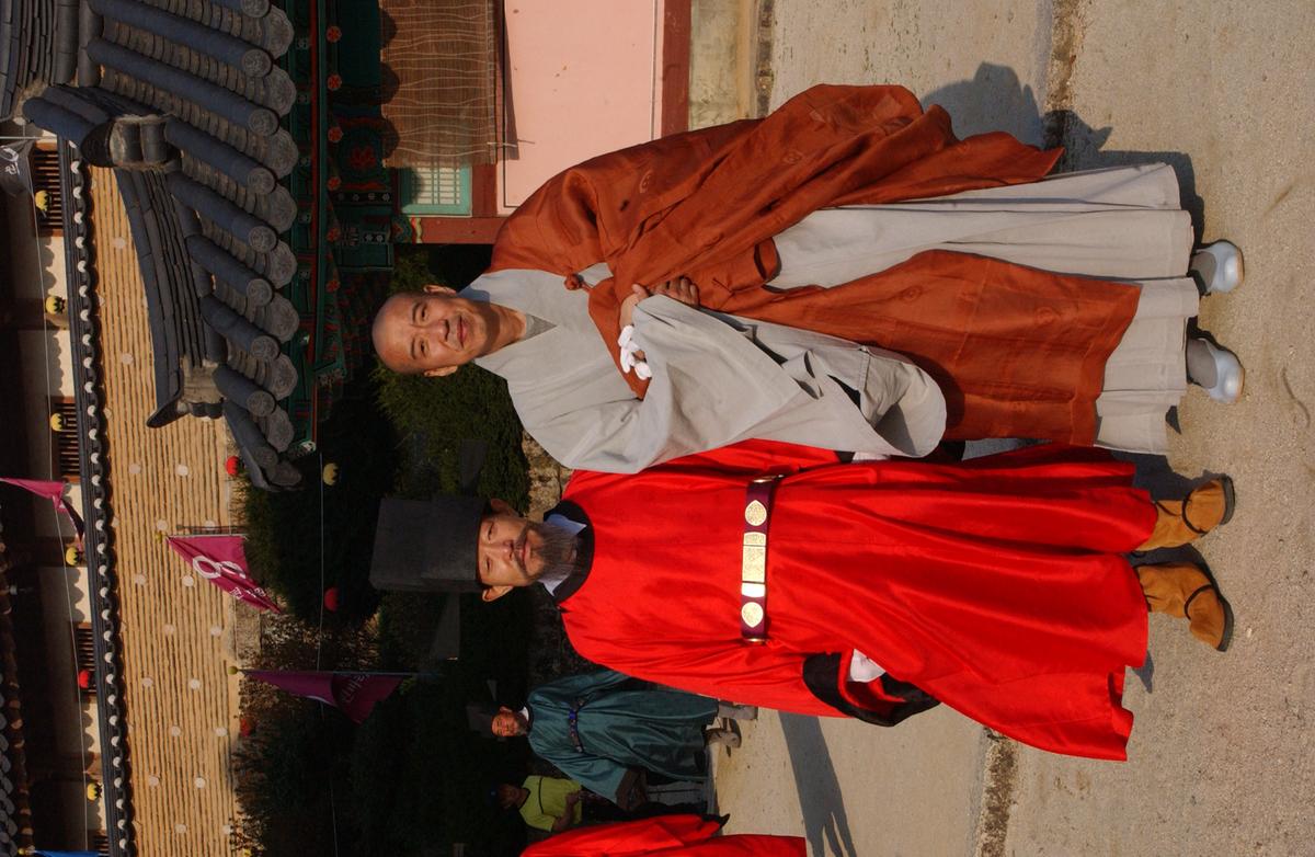 2006 팔만대장경판행렬2