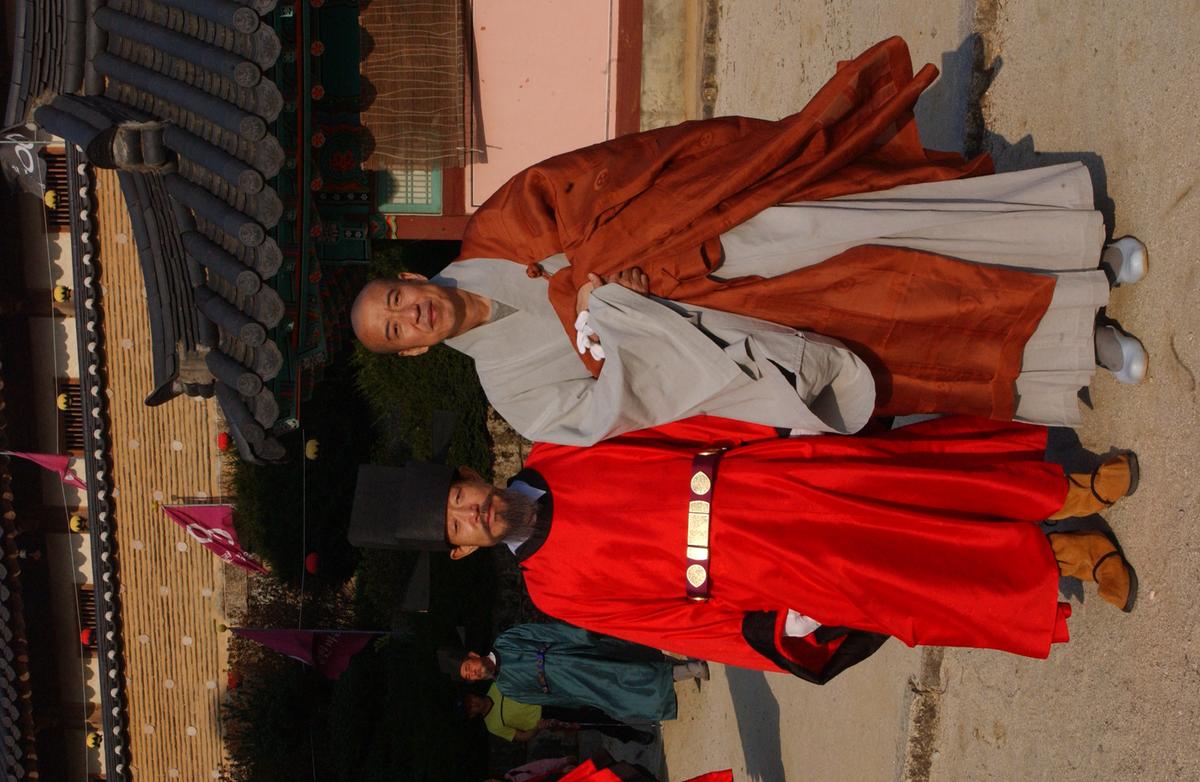 2006 팔만대장경판행렬2