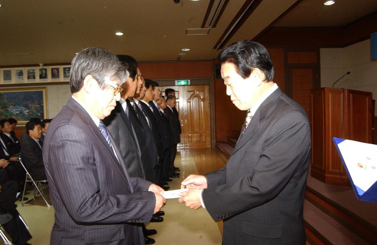 2007년11월 정례조회