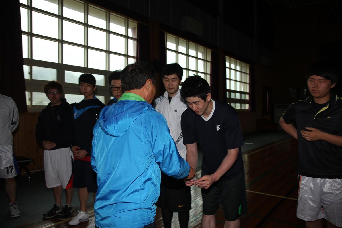 2012년 4월 21일