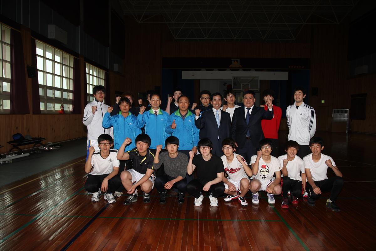 2012년 4월 21일
