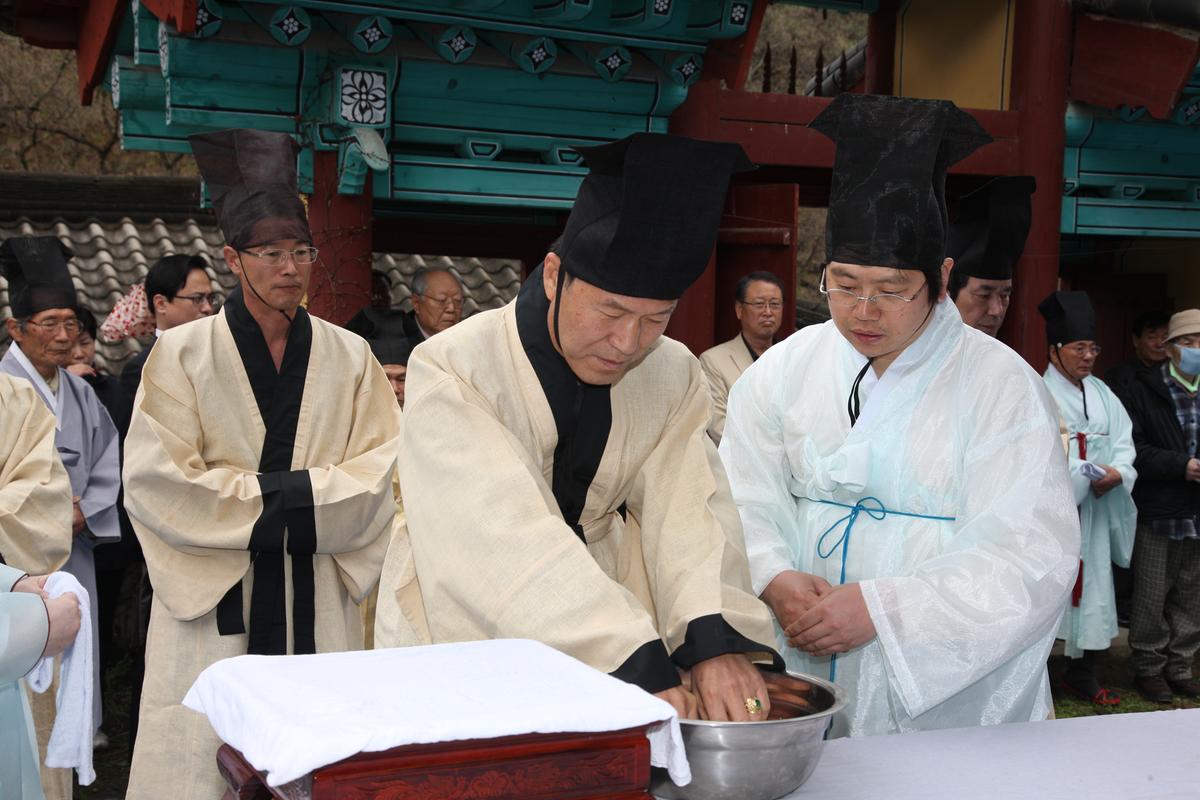 2012년 4월22일