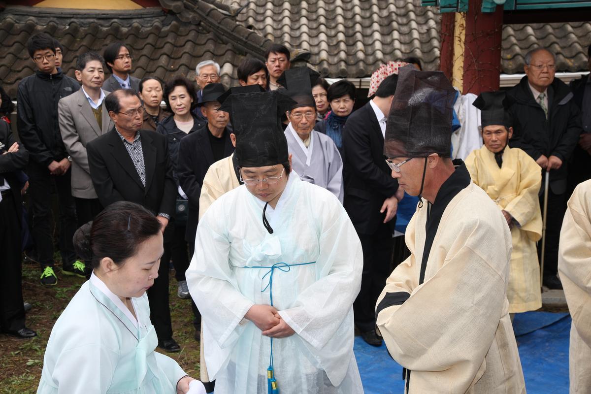 2012년 4월22일