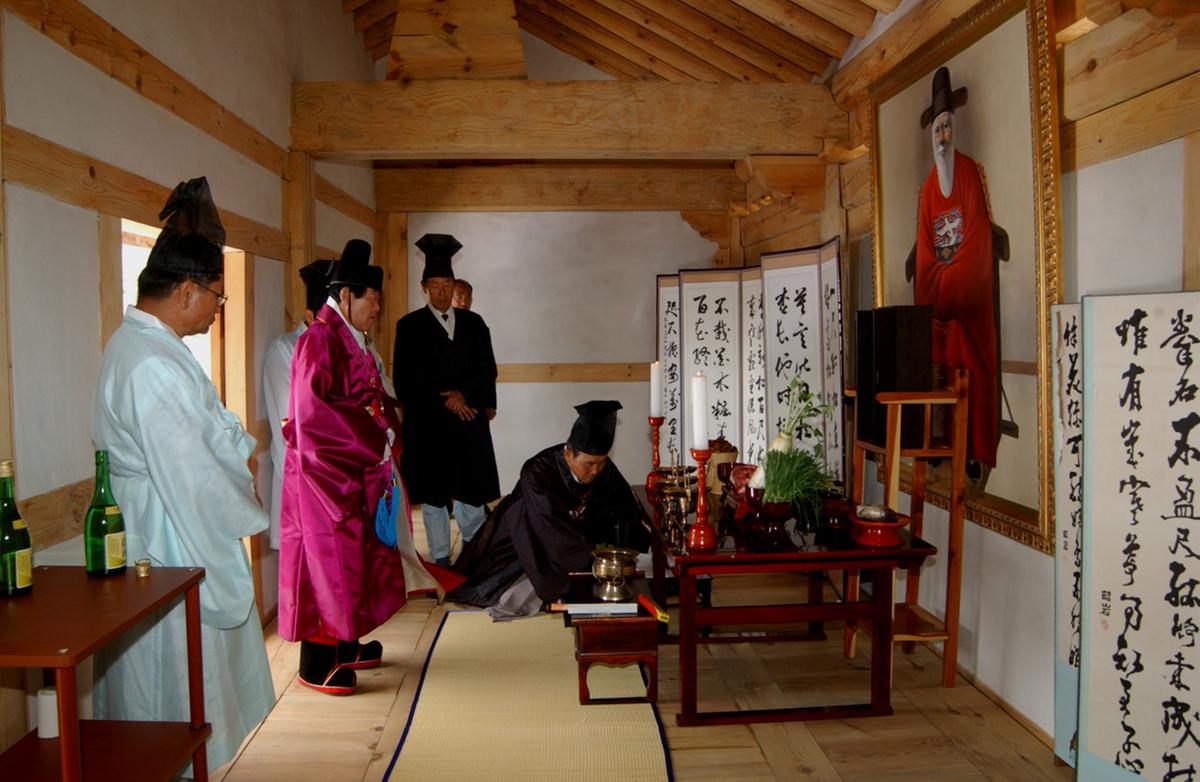 래암정인홍선생 제래행사