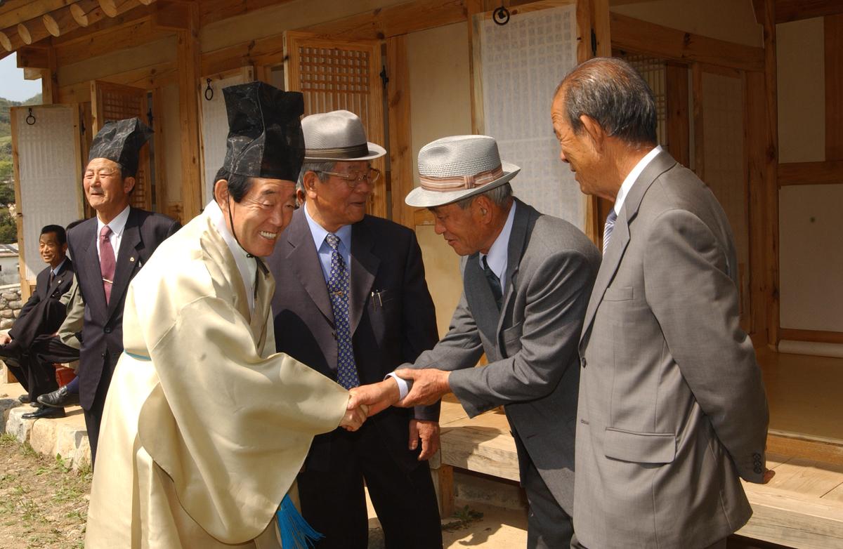 래암정인홍선생 제래행사