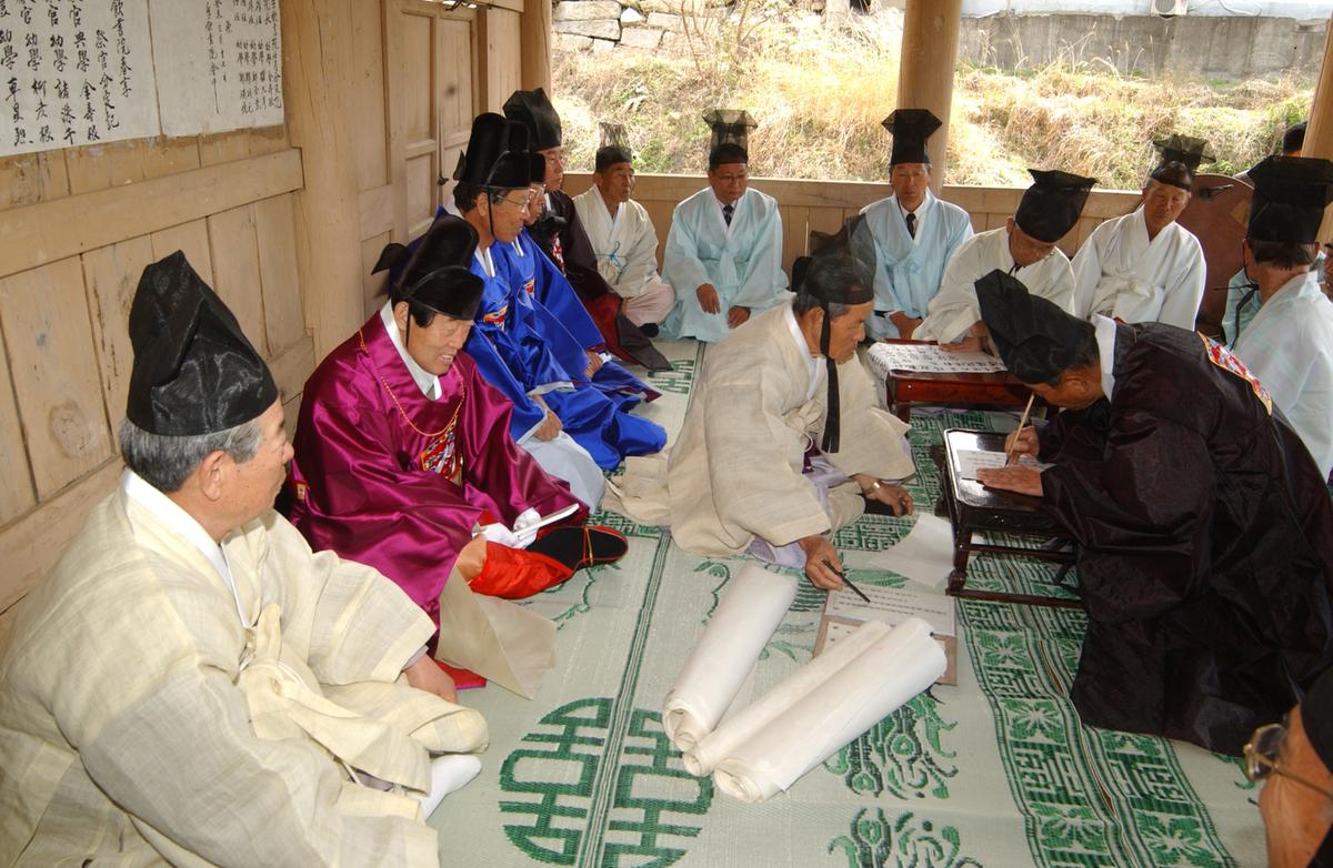 래암정인홍선생 제래행사