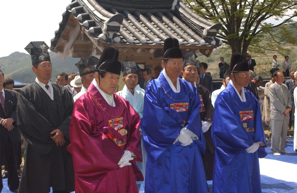 래암정인홍선생 제래행사