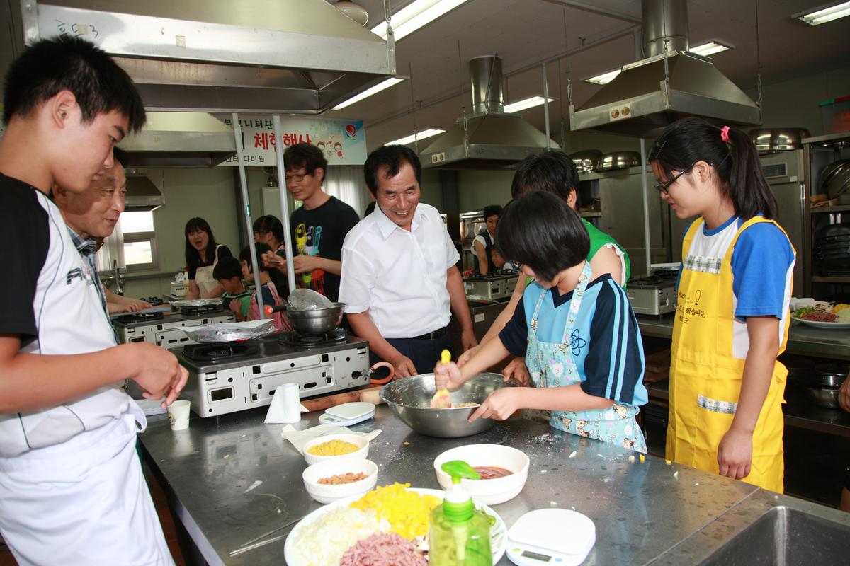 2012년 사랑의피자,쿠키만드릭 체험행사