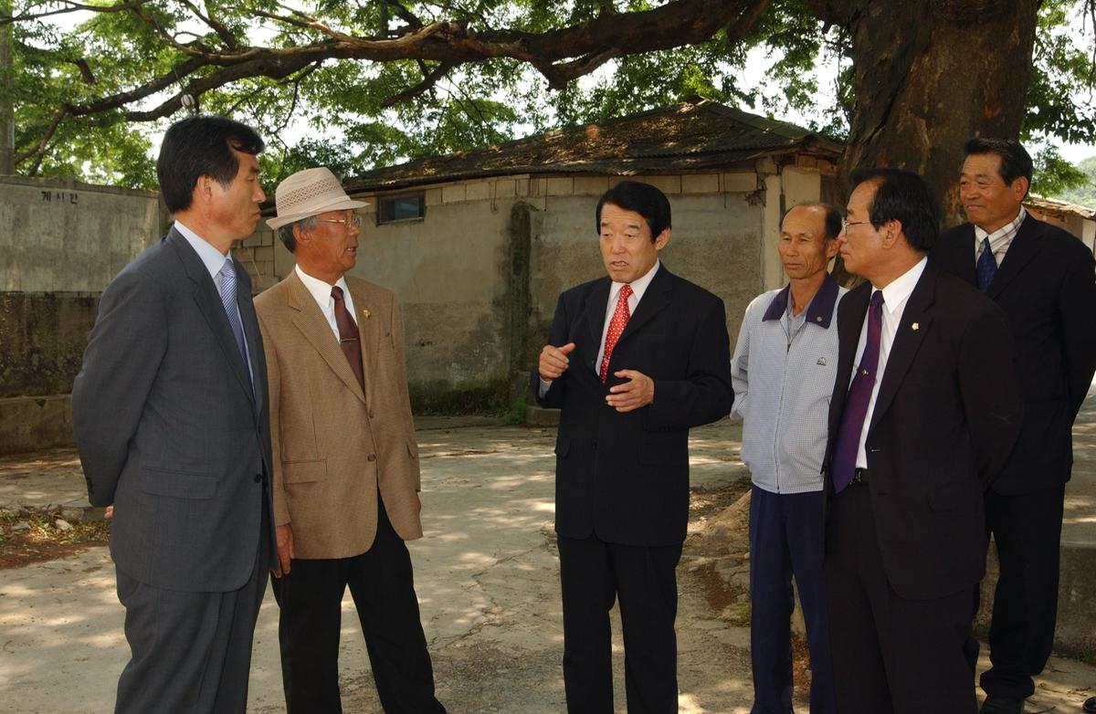 삼가동리 주민 방문 및 인평마을 할머니 경로당 준공식